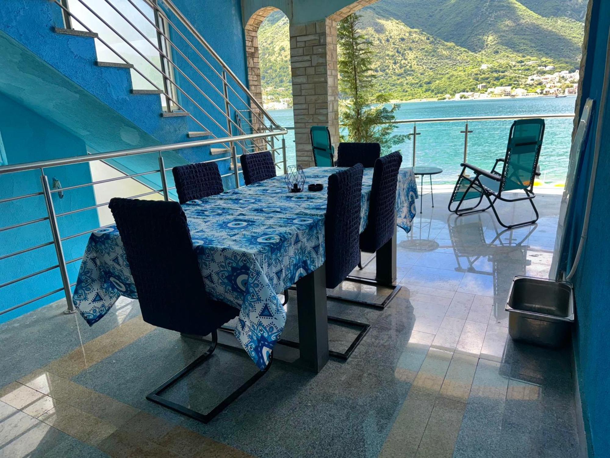 Aparthotel Maxim Kotor Exterior photo