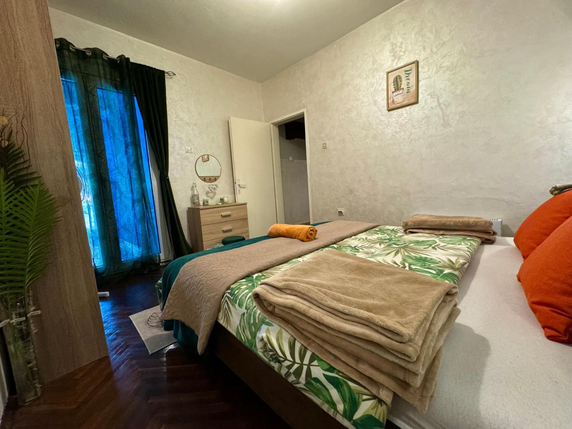 Aparthotel Maxim Kotor Exterior photo